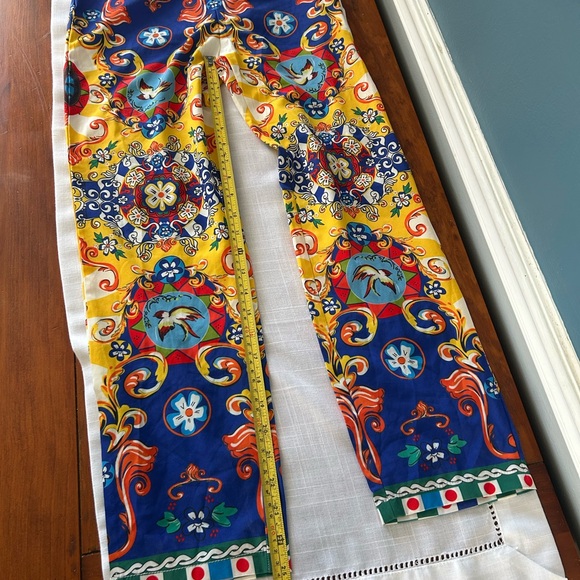 Banjul Multicolor Geometric and Floral Set Size S - Picture 5 of 7